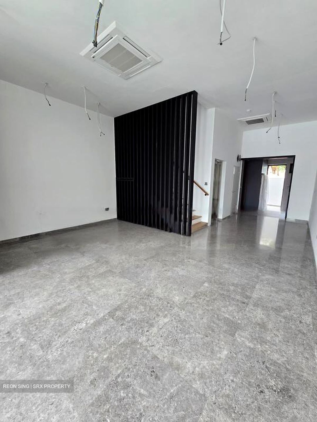 Lorong H Telok Kurau (D15), Terrace #486953371